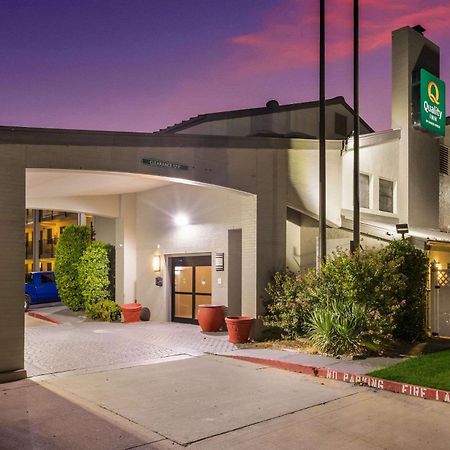 Quality Inn Tulsa Central Luaran gambar