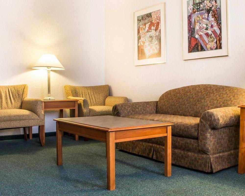 Quality Inn Tulsa Central Luaran gambar