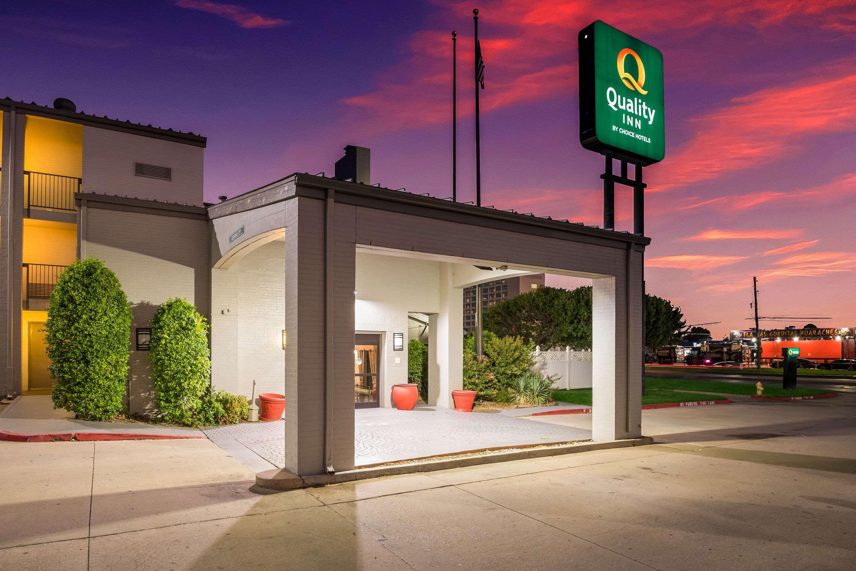 Quality Inn Tulsa Central Luaran gambar