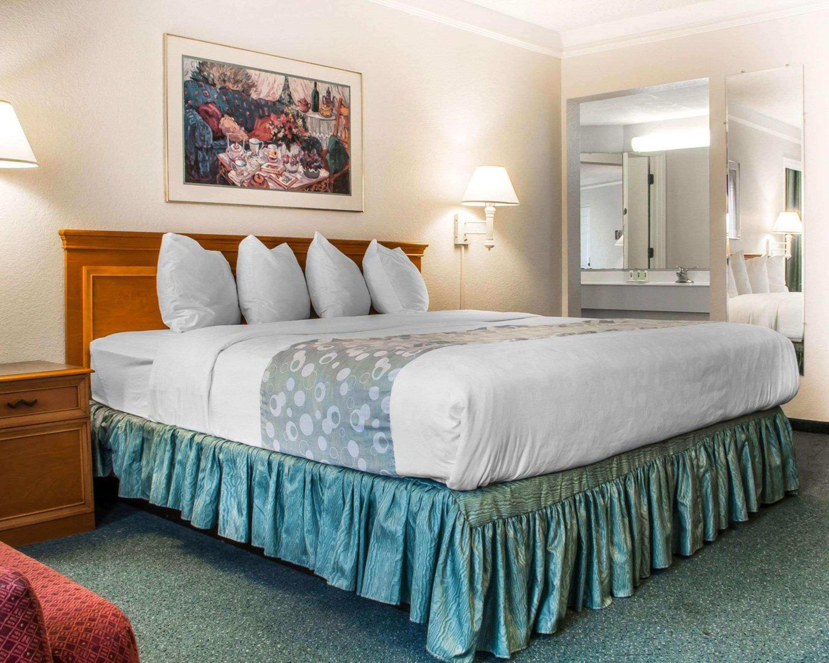 Quality Inn Tulsa Central Luaran gambar