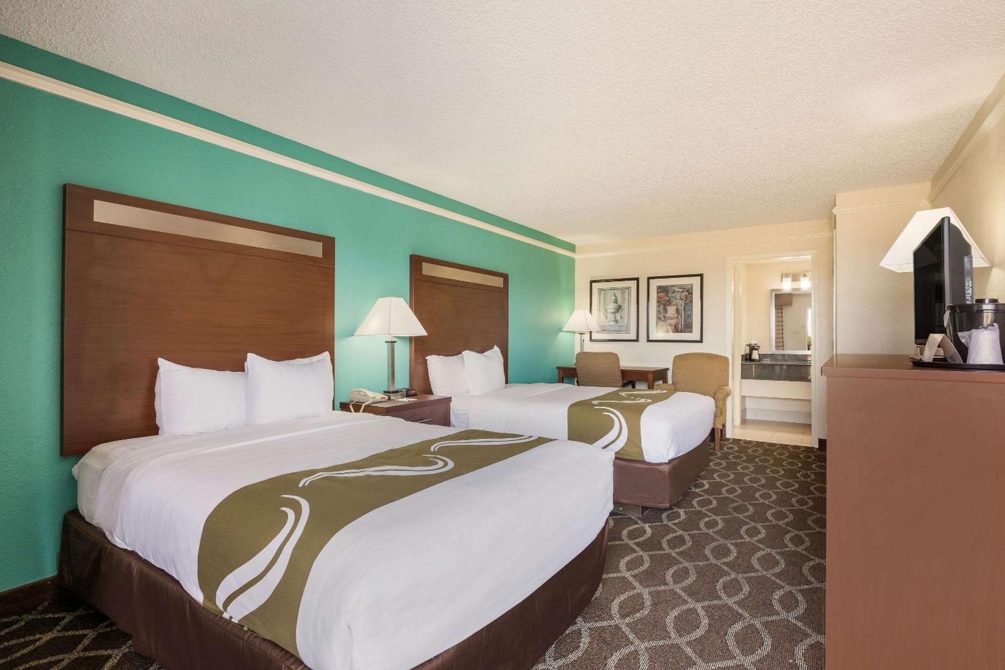 Quality Inn Tulsa Central Luaran gambar