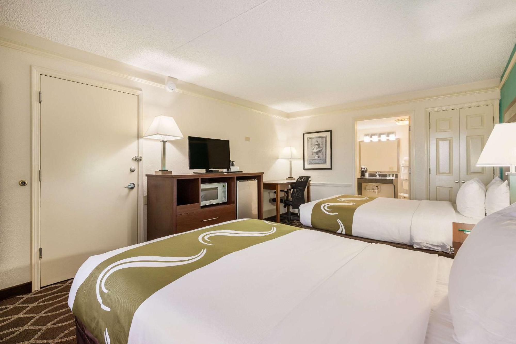 Quality Inn Tulsa Central Luaran gambar
