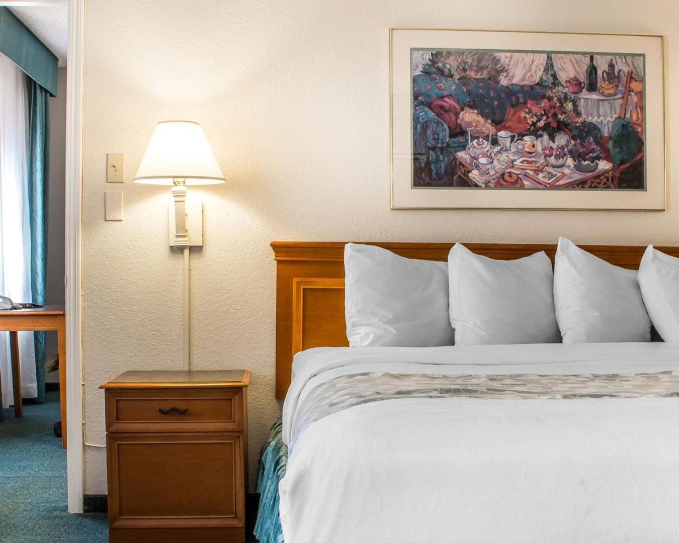 Quality Inn Tulsa Central Luaran gambar