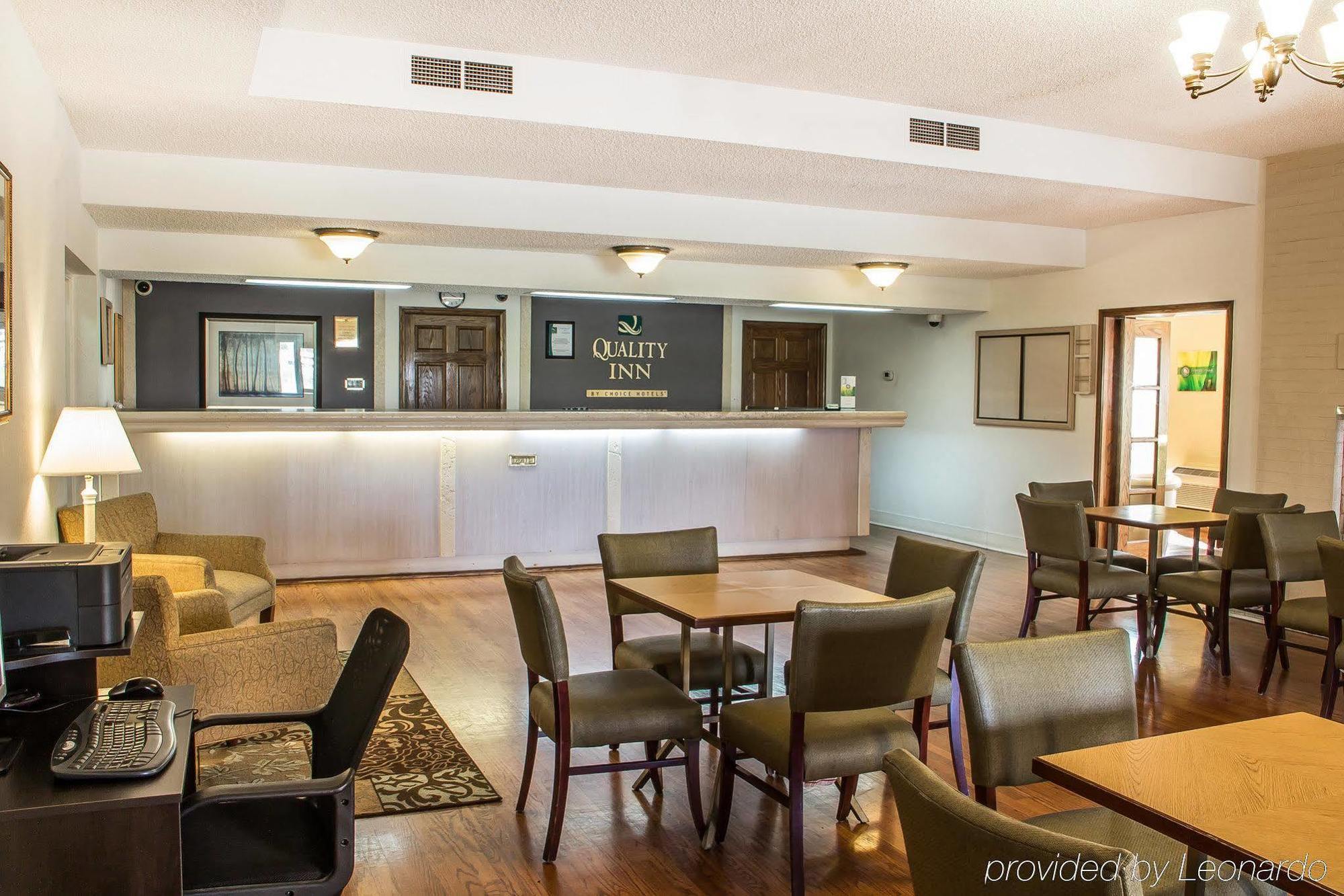 Quality Inn Tulsa Central Luaran gambar